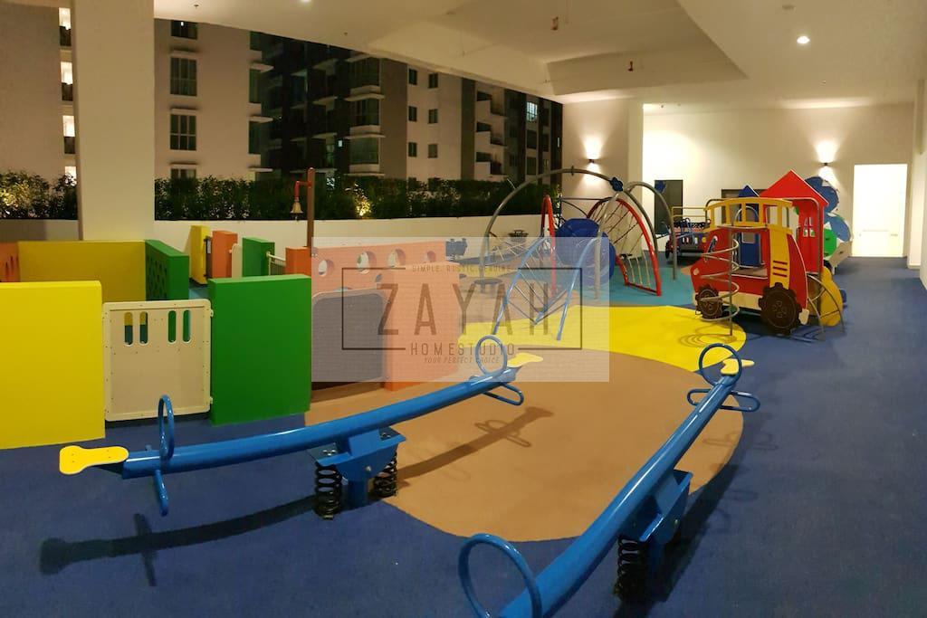 סרי קמבאנגן Zayah Homestudio Near Bukit Jalil / Mines מראה חיצוני תמונה