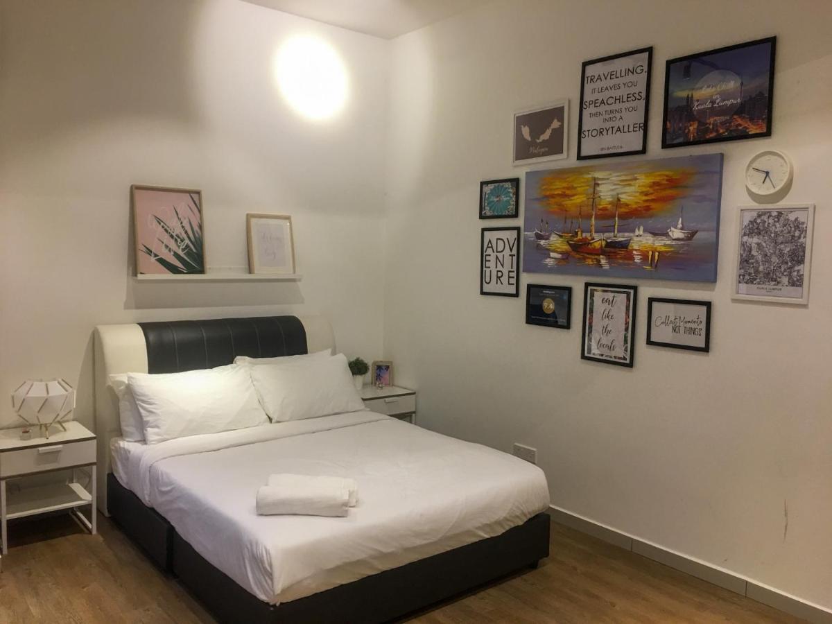 סרי קמבאנגן Zayah Homestudio Near Bukit Jalil / Mines מראה חיצוני תמונה