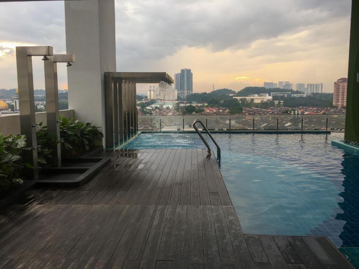 סרי קמבאנגן Zayah Homestudio Near Bukit Jalil / Mines מראה חיצוני תמונה